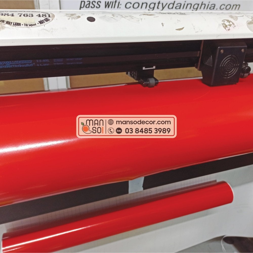 cắt decal lấy liền